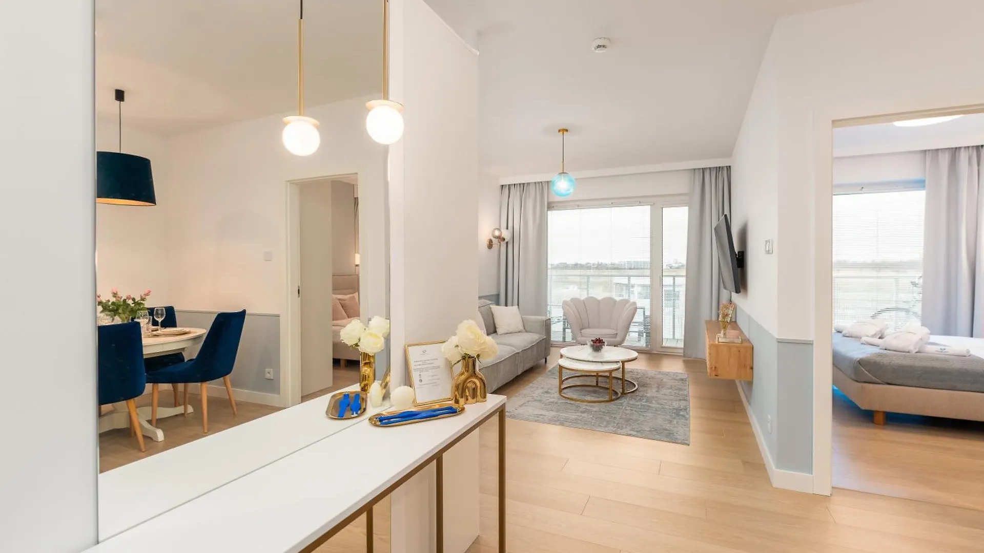 Polanki Aqua Industrial Nielimitowany Dostep Do Basenow - Saun - Miejsce Postojowe Free Apartment Kolobrzeg Poland