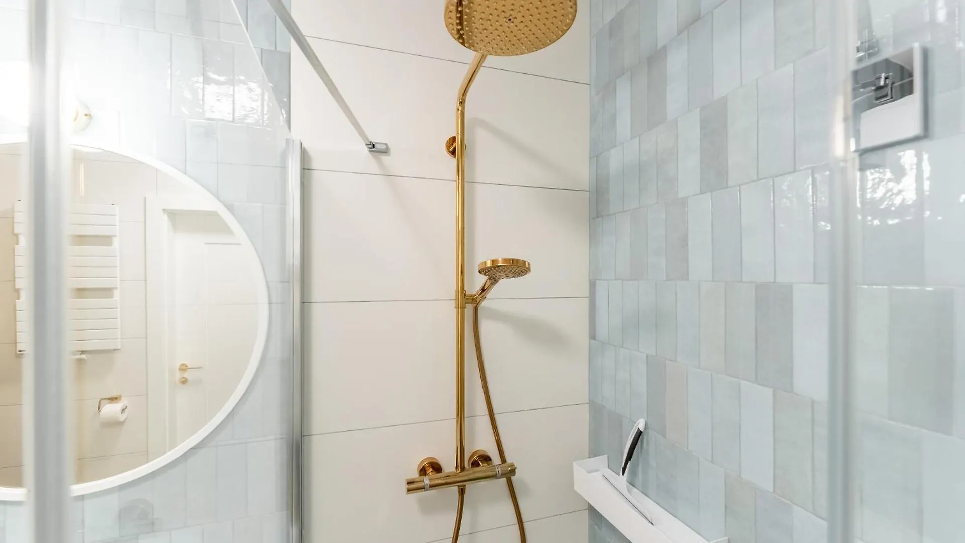 Polanki Aqua Industrial Nielimitowany Dostep Do Basenow - Saun - Miejsce Postojowe Free Apartment Kolobrzeg